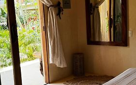 Casa Mariposa Beach Hotel